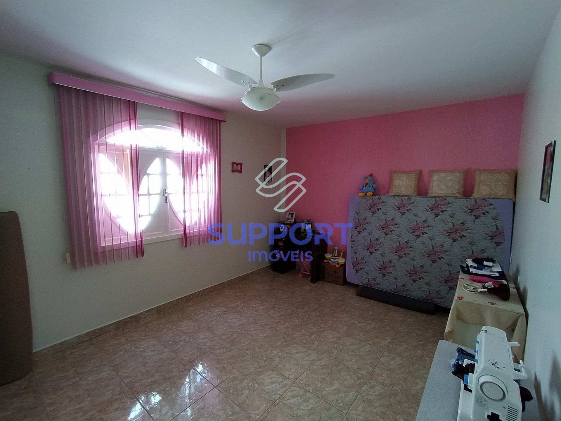 Casa à venda com 10 quartos, 370m² - Foto 10