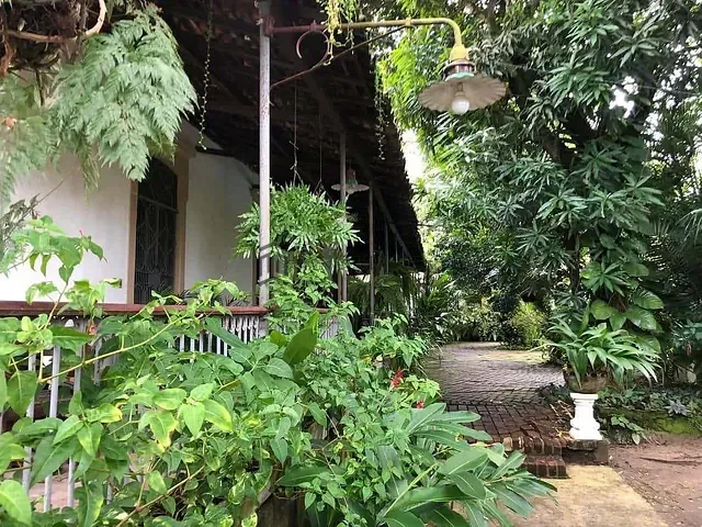 Casa com 1800m² 5 quartos e 4 banheiros, à venda, no bairro Poço em Recife