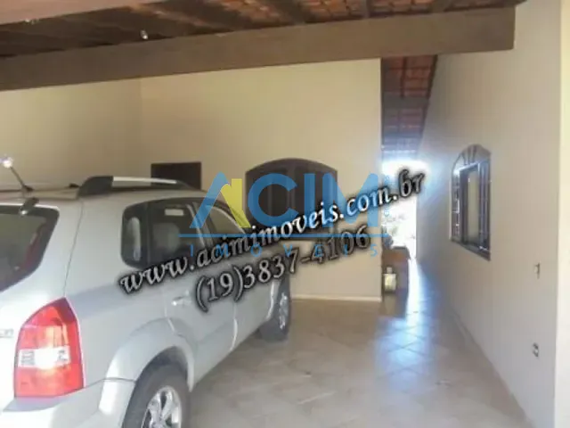 Casa com 1500m² 3 quartos e 1 banheiro, à venda, no bairro Planalto em Jaguariúna