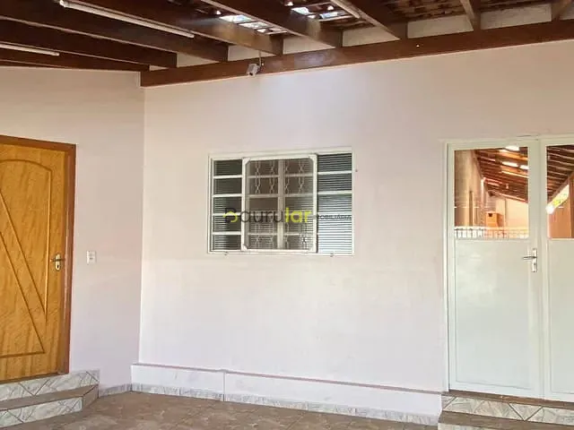 Casa 3 quartos e 2 banheiros, à venda, no bairro Parque Residencial Castelo em Bauru