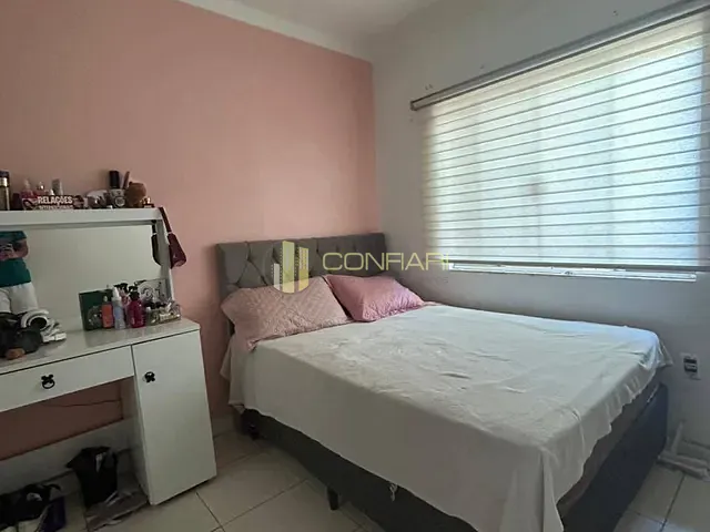 Casa 3 quartos e 2 banheiros, à venda, no bairro Alto São Bento em Itapema