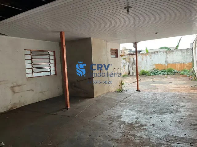 Casa com 378m² 3 quartos e 1 banheiro, à venda, no bairro Centro em Londrina