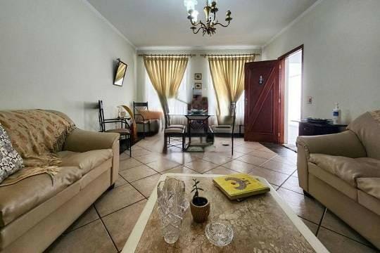 Casa à venda 4 Quartos, 4 Suites, 6 Vagas, 300M², Santa Maria, São Caetano do Sul - SP