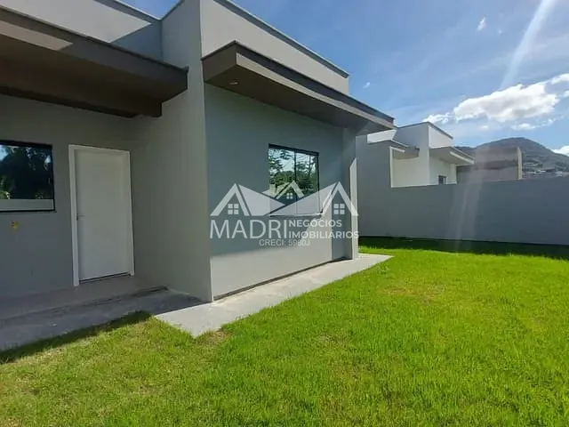 Casa com 200m² 3 quartos e 1 banheiro, à venda, no bairro Bela Vista em Palhoça