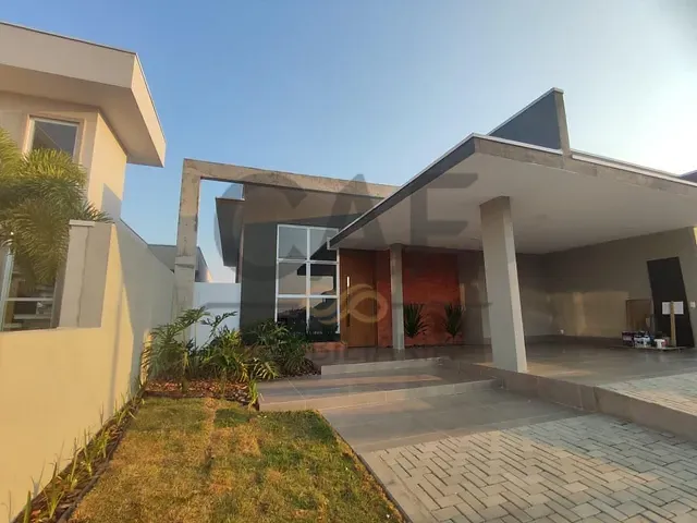Casa com 360m² 3 quartos e 4 banheiros, à venda, no bairro Residencial Portal do Sol em Holambra