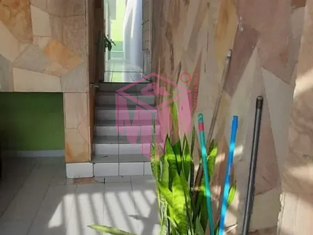 Casa com 260m² 4 quartos e 2 banheiros, à venda, no bairro Vila Palmares em Santo André