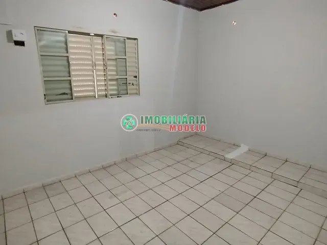 Casa 3 quartos e 2 banheiros, para alugar, no bairro Nova Canarana em Canarana