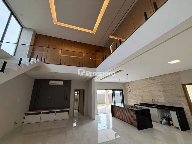 Casa com 378m² 5 quartos e 6 banheiros, à venda, no bairro Condomínio Terras Alpha Anápolis em Anápolis
