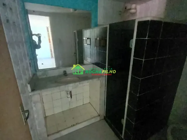 Casa com 450m² 1 quarto e 1 banheiro, para alugar, no bairro Cristo Rei em Teresina