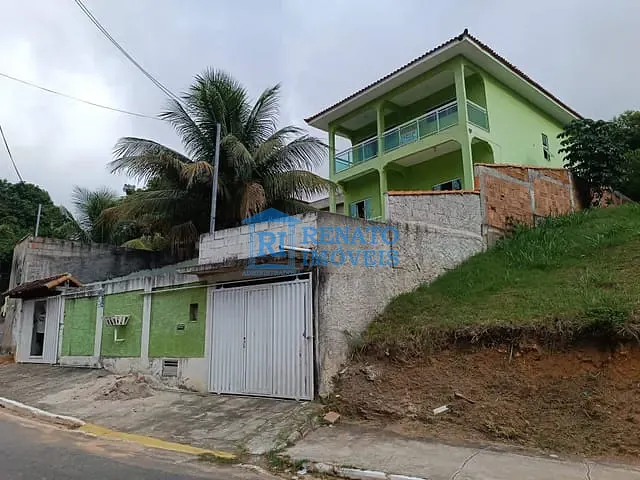 Casa 4 quartos e 4 banheiros, à venda, no bairro Centro em Maricá
