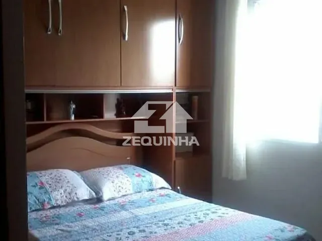 Casa com 260m² 3 quartos e 3 banheiros, à venda, no bairro Jardim D´abril em Osasco