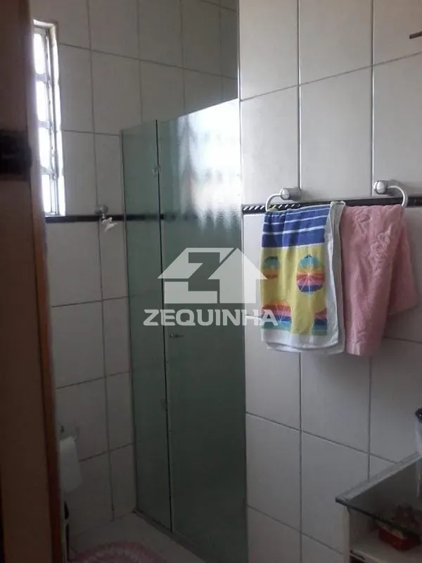 Casa, 3 quartos, 197 m² - Foto 2