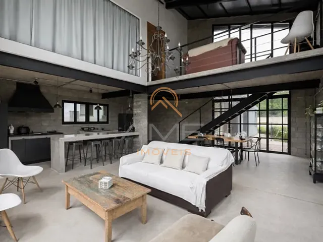 Casa com 420m² 2 quartos e 3 banheiros, para alugar, no bairro Laranjal em Pelotas