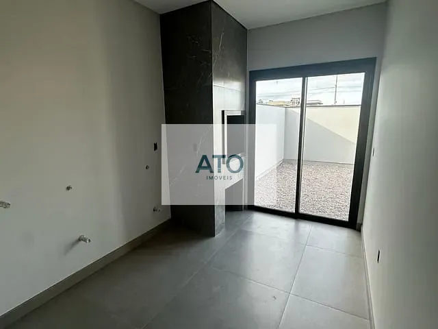 Casa 2 quartos e 2 banheiros, à venda, no bairro Areias em Tijucas