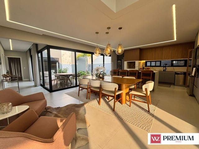 Casa com 684m² 3 quartos e 4 banheiros, à venda, no bairro Estrela em Ponta Grossa