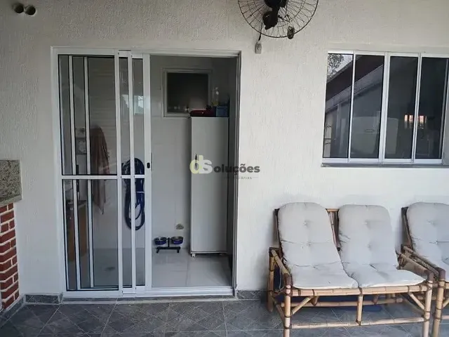 Casa 3 quartos e 2 banheiros, à venda, no bairro Jaraguá em São Paulo