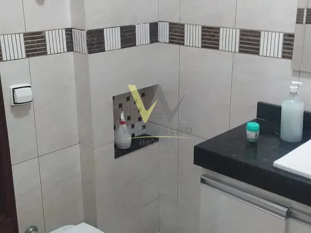 Casa com 360m² 5 quartos e 3 banheiros, à venda, no bairro São Carlos em Anápolis