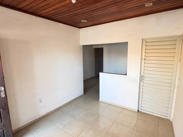 Casa 4 quartos e 2 banheiros, à venda, no bairro Parque Santa Maria em Tatuí
