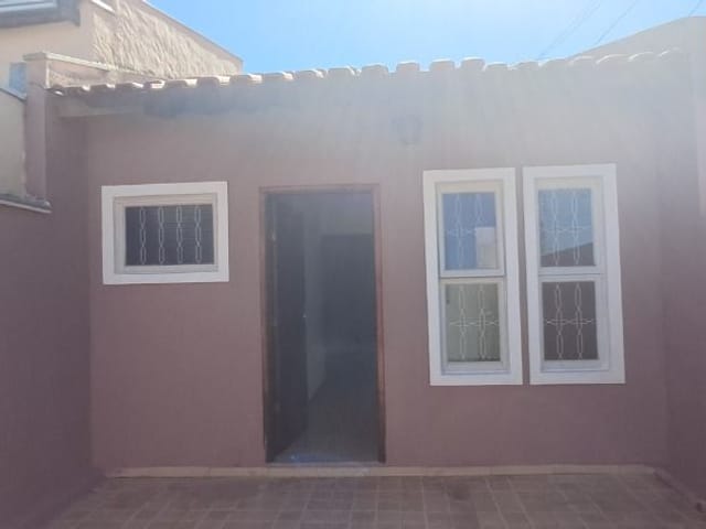 Casa 4 quartos e 2 banheiros, à venda, no bairro Parque Santa Maria em Tatuí