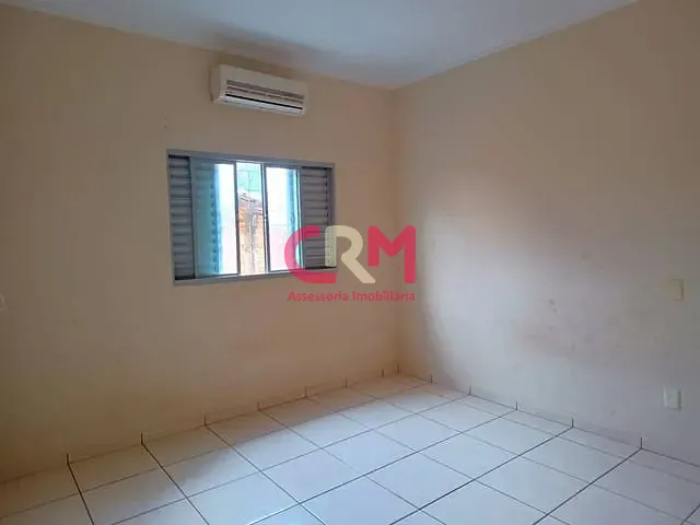 Casa com 250m² 1 quarto e 2 banheiros, à venda, no bairro Jardim Taquarão II em Taquaritinga