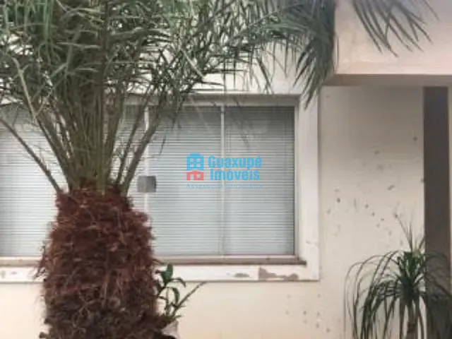 Casa com 300m² 2 quartos e 2 banheiros, à venda, no bairro ALTO DA COLINA em GUAXUPÉ