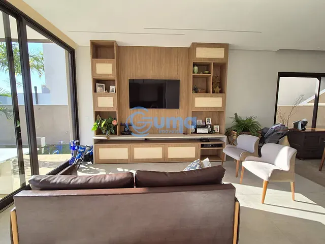 Casa com 345m² 3 quartos e 5 banheiros, à venda, no bairro Condomínio Residencial e Comercial Fazenda Santa Petronilla em Bragança Paulista