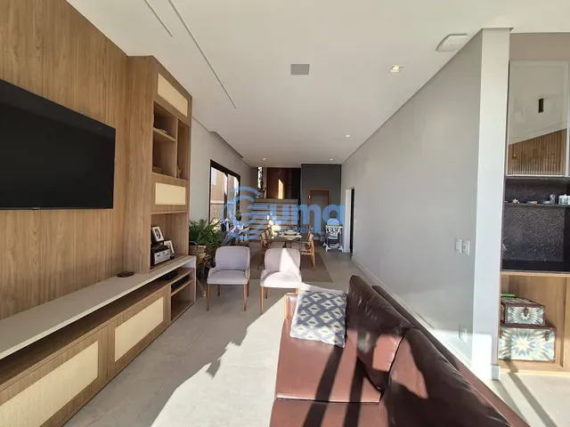 Casa com 345m² 3 quartos e 5 banheiros, à venda, no bairro Condomínio Residencial e Comercial Fazenda Santa Petronilla em Bragança Paulista