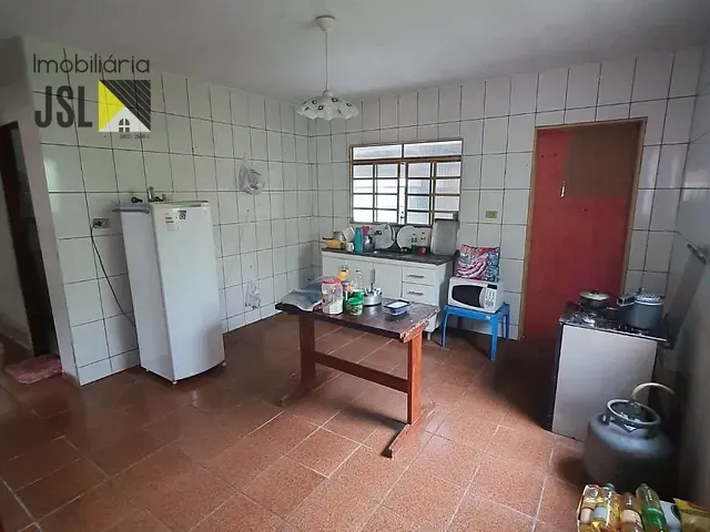 Casa com 750m² 3 quartos e 1 banheiro, à venda, no bairro Sapé 1 em Caçapava