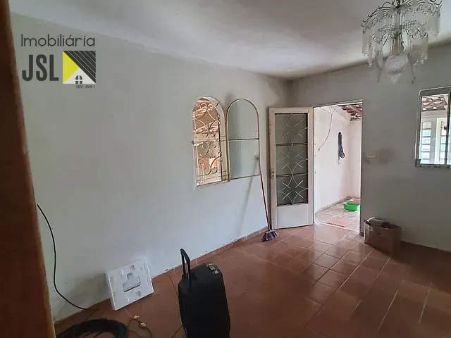 Casa com 750m² 3 quartos e 1 banheiro, à venda, no bairro Sapé 1 em Caçapava