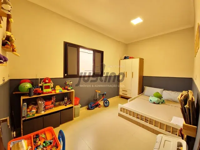 Casa com 200m² 2 quartos e 1 banheiro, à venda, no bairro Vila São Paulo em Itanhaém