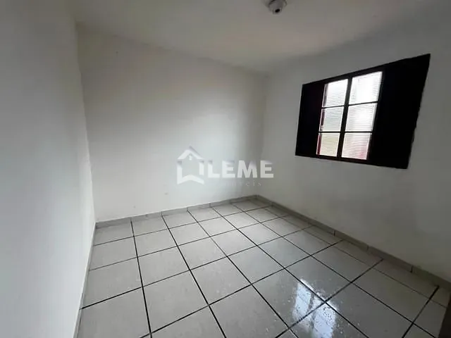 Casa com 181m² 3 quartos e 2 banheiros, à venda, no bairro Jardim Santa Clara em Mococa