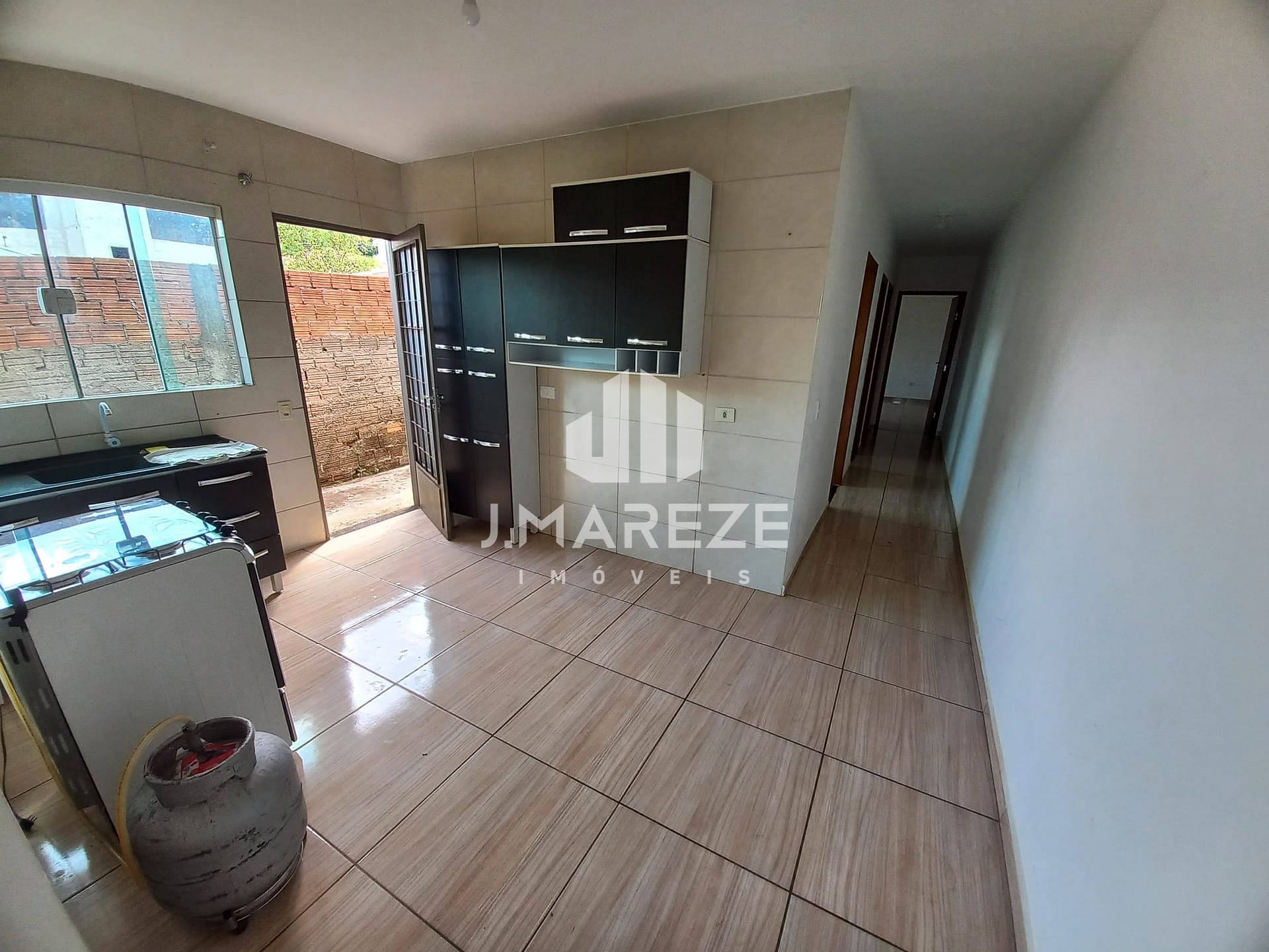 Casa à venda com 3 quartos, 70m² - Foto 6