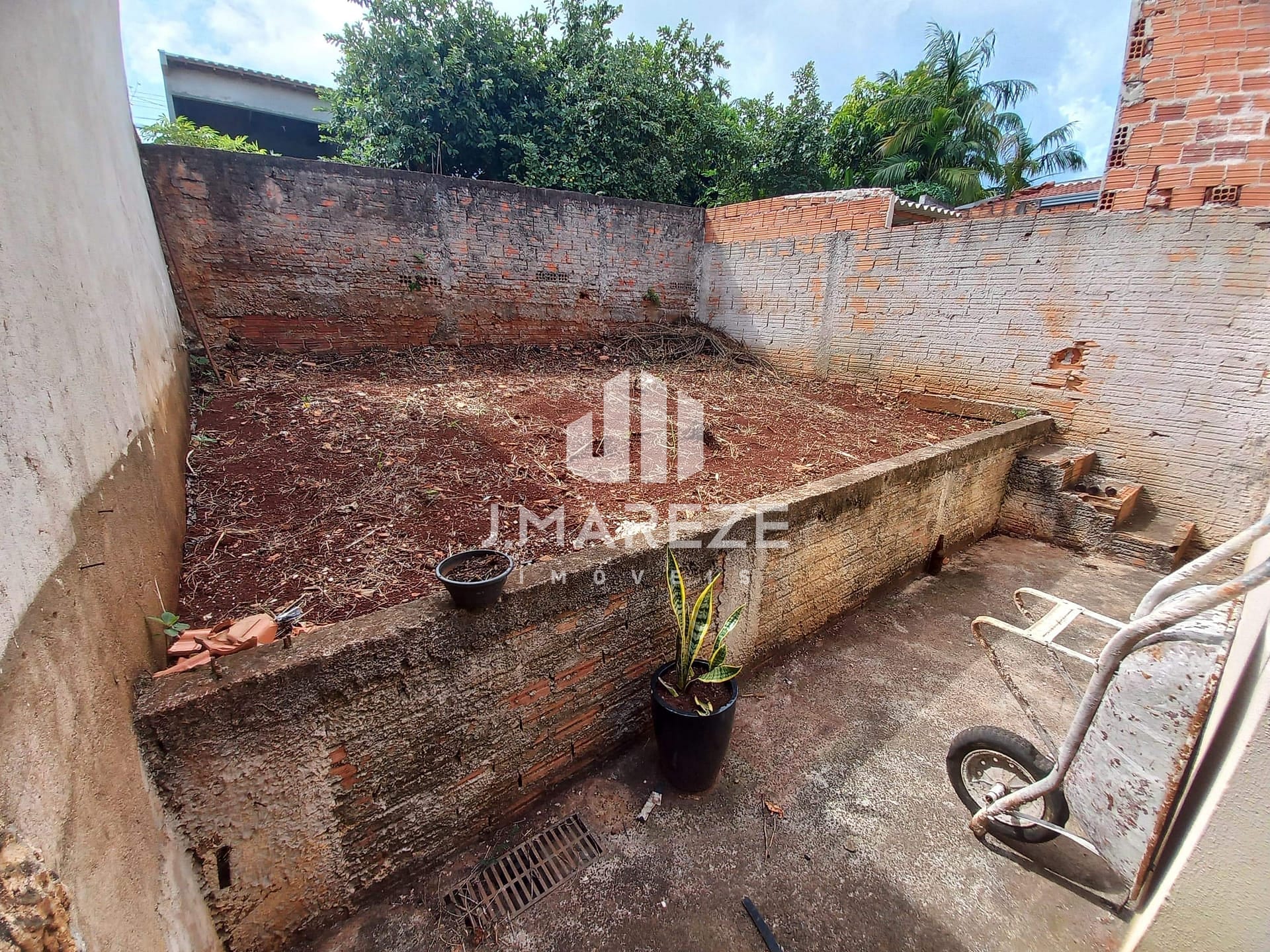 Casa à venda com 3 quartos, 70m² - Foto 11