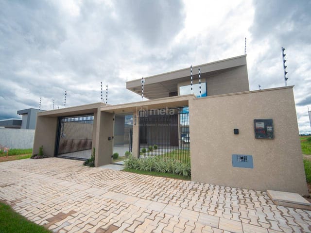 Casa com 360m² 3 quartos e 2 banheiros, à venda, no bairro Jardim Belo Horizonte em Sinop
