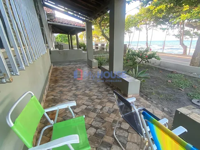 Casa 4 quartos e 2 banheiros, à venda, no bairro Olivença em Ilhéus