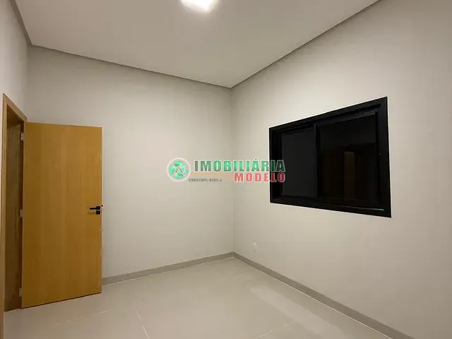 Casa 3 quartos e 2 banheiros, à venda, no bairro Jardin Europa em Canarana