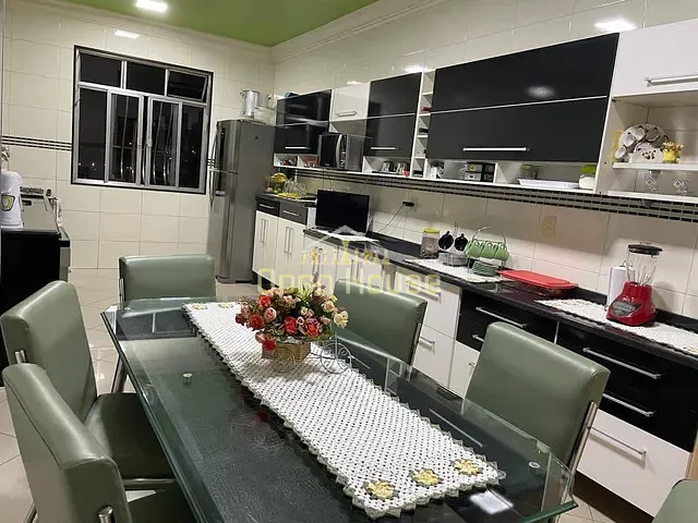 Casa 6 quartos e 7 banheiros, à venda, no bairro Jardim Europa em Volta Redonda