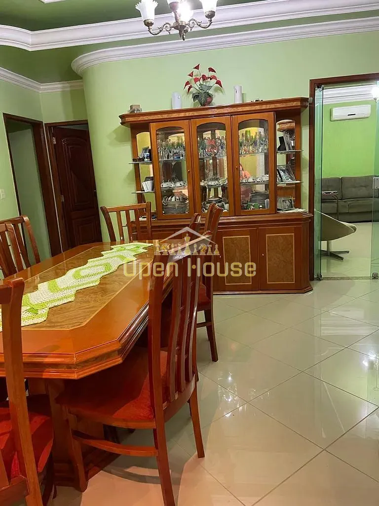 Casa, 6 quartos, 602 m² - Foto 1