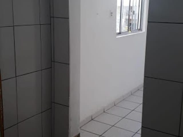 Casa com 250m² 1 quarto e 1 banheiro, para alugar, no bairro Jardim São Francisco de Assis em São Paulo