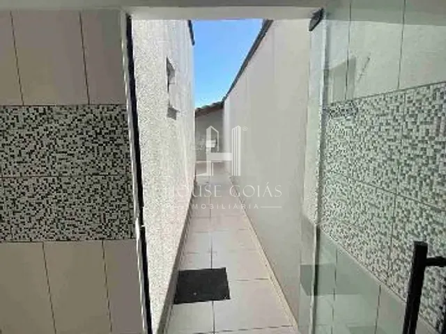 Casa 2 quartos e 2 banheiros, à venda, no bairro Jardim Itaipu em Goiânia