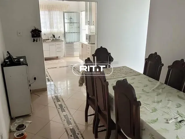 Casa com 396m² 3 quartos e 3 banheiros, à venda, no bairro Vila Mimosa em Campinas