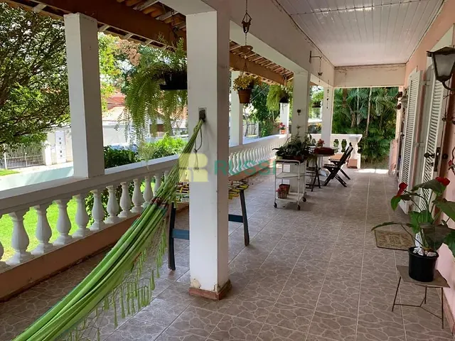 Casa com 1004m² 4 quartos e 4 banheiros, à venda, no bairro Jardim Esplanada em São José dos Campos