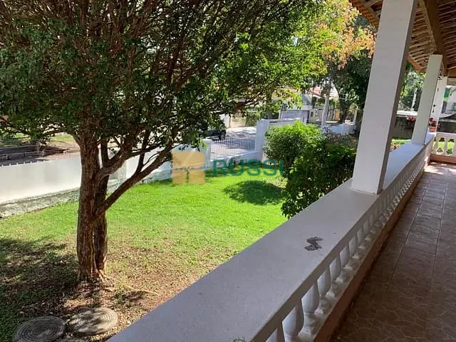 Casa com 1004m² 4 quartos e 4 banheiros, à venda, no bairro Jardim Esplanada em São José dos Campos