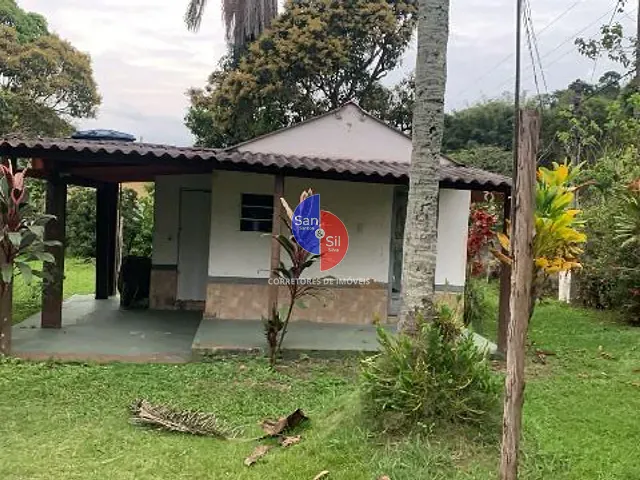 Casa com 900m² 1 quarto e 1 banheiro, à venda, no bairro Baía Branca (Praia de Mauá) em Magé