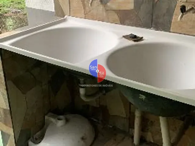 Casa com 900m² 1 quarto e 1 banheiro, à venda, no bairro Baía Branca (Praia de Mauá) em Magé