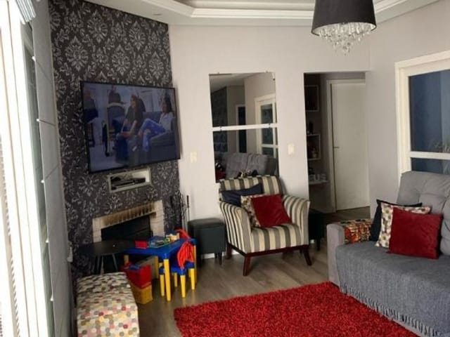 Casa com 385m² 3 quartos e 2 banheiros, à venda, no bairro Centro em Pelotas