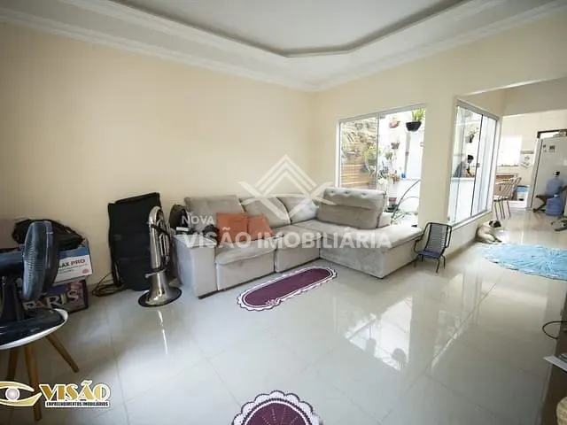 Casa 2 quartos e 1 banheiro, à venda, no bairro Jardim das Azaleias em Sinop