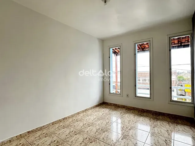 Casa com 90m², para alugar, no bairro Floramar em Belo Horizonte