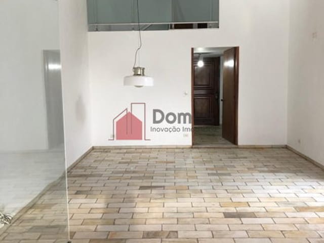 Casa com 330m², à venda, no bairro Centro em Pindamonhangaba