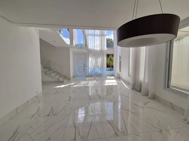 Casa com 624m² 3 quartos e 5 banheiros, à venda, no bairro Jardim São José em Bragança Paulista